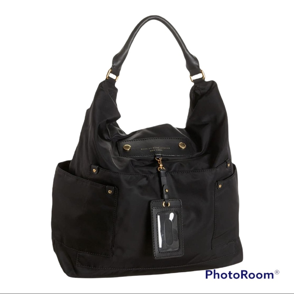 Marc by Marc Jacobs Preppy Nylon Hobo Overnight Travel Bag Black Medium Large